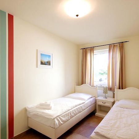 Apartmenthaus Hus Uebi By Rujana Binz Buitenkant foto
