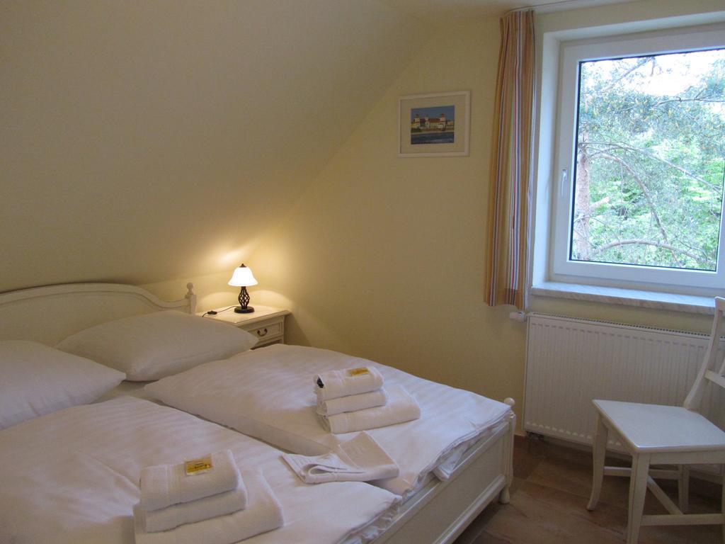Apartmenthaus Hus Uebi By Rujana Binz Kamer foto